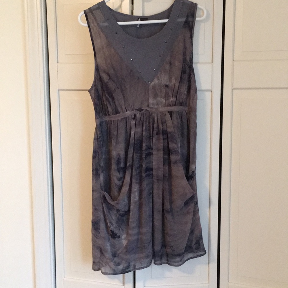Sleeveless blue/gray tie dye dress size Large